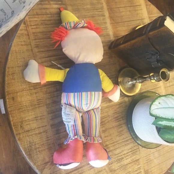 VTG 1984 Fisher Price Buttons & Toes Dress Me Clown Plush Toy - Picture 7 of 10